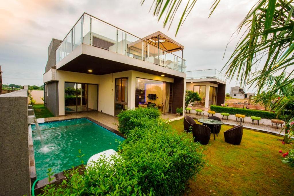 Orbit99 Club And Resort Rawāl Exterior foto